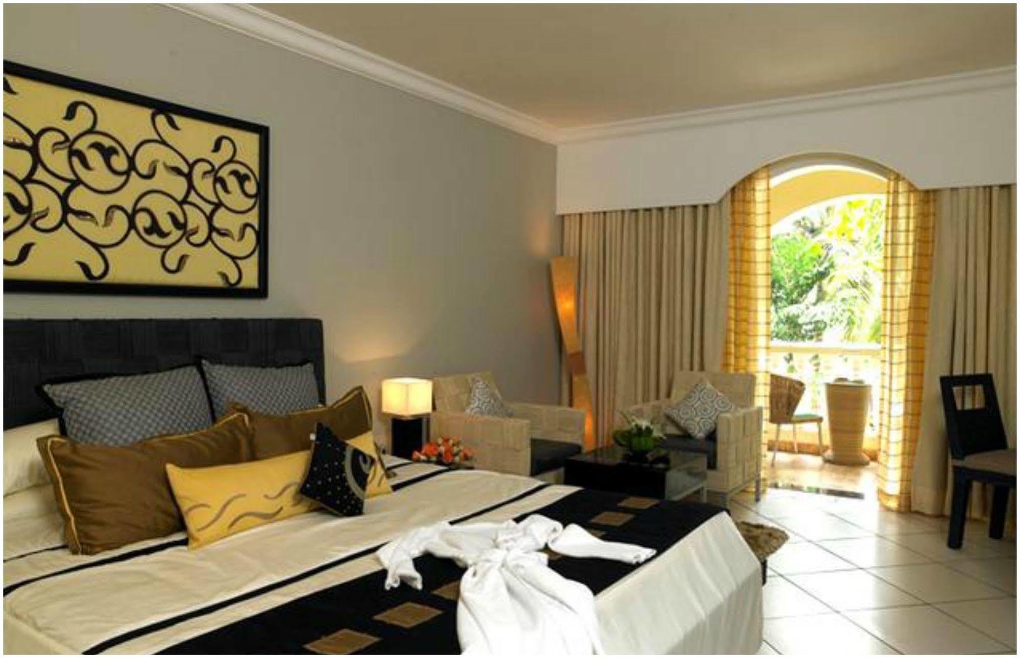 Resort The Zuri White Sands, Goa & Casino 5*